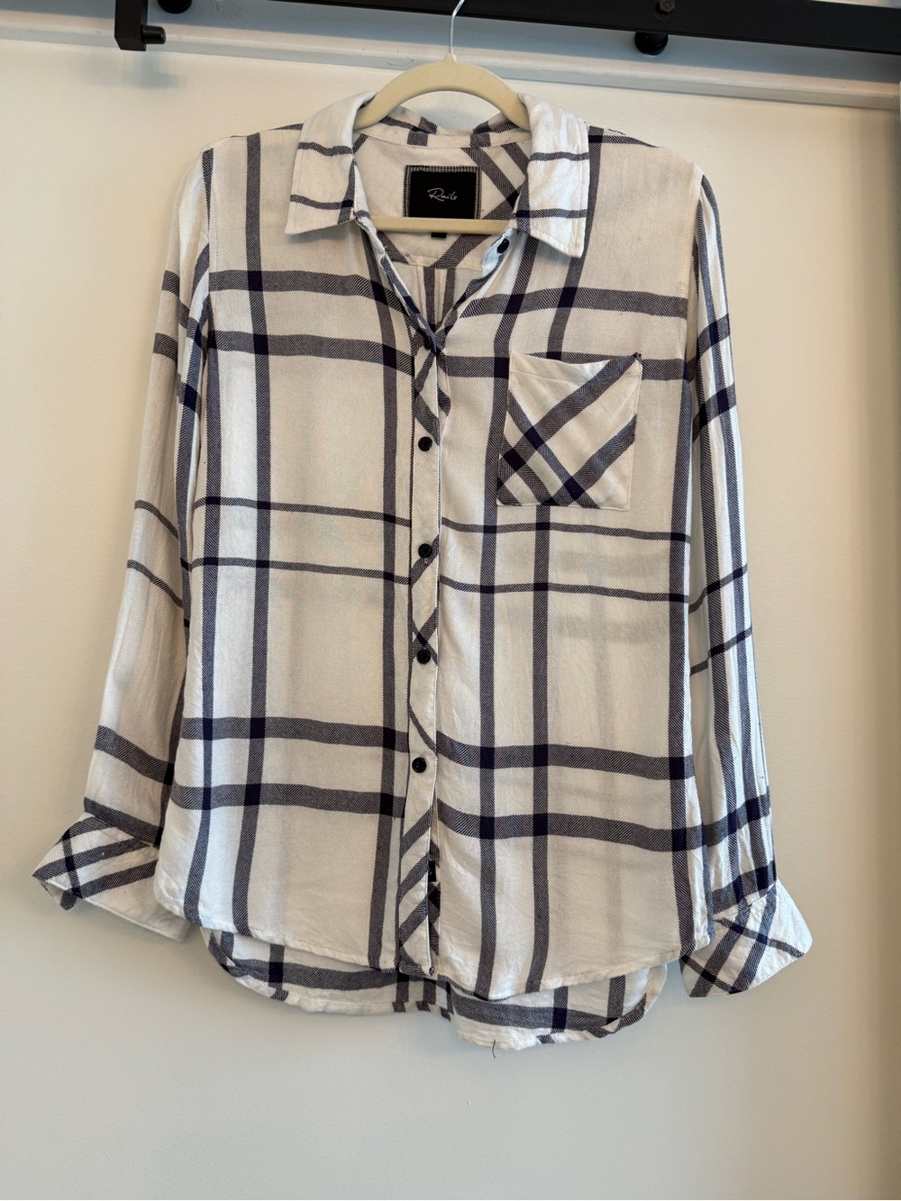 Rails Women’s Super Soft White and Navy Plaid Button-Up Shirt